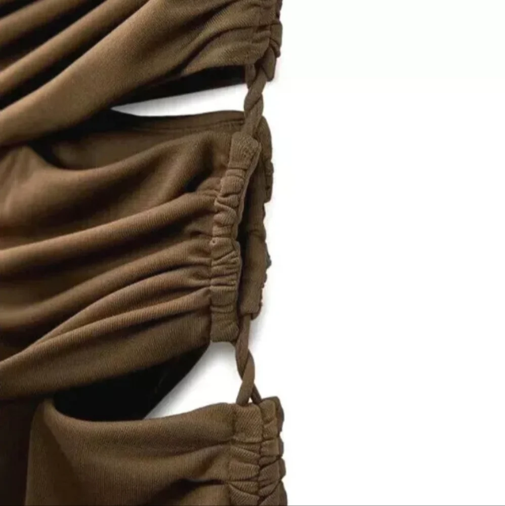 Zara Ruched Dress - Picture 4 of 7